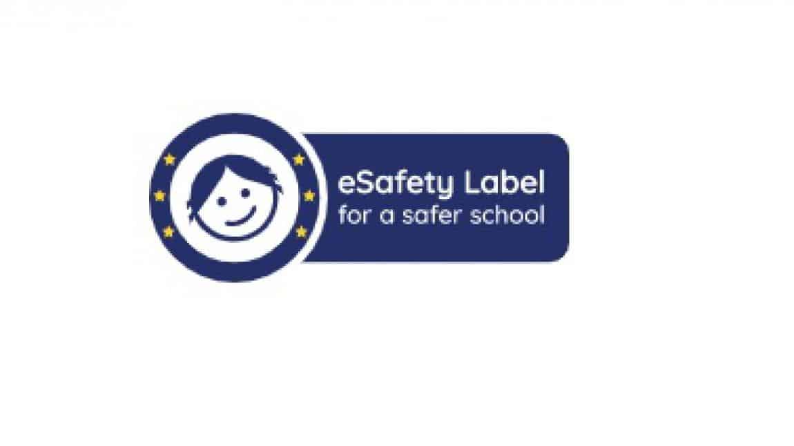 Okulumuz eSafety Bronz Etiketi Aldı (eSafety Bronze Label 2023-2024)